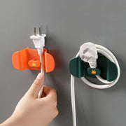 Neutral image showing plug holder hook packaging