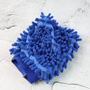 Super absorbent chenille microfiber wash mitt for gentle cleaning.