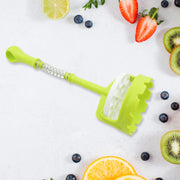 Comfort grip handle of the one-handed masher, designed for easy and efficient use.