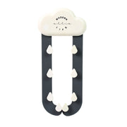 Side profile of the space-saving triangle kitchen sink filter.