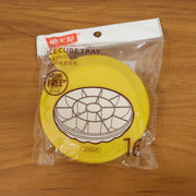 Space-saving round ice cube container with lid for freezer