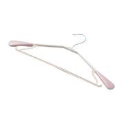 Lightweight and strong PP hanger, ideal for daily use in your wardrobe.