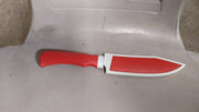 The lightweight ceramic kitchen knife with its essential blade guard.