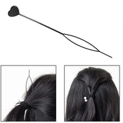 Hair clip set featuring stylish black heart-shaped pins
