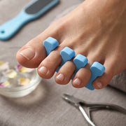Portable personal grooming kit for nails and feet