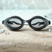 Protective children’s swimming goggles for outdoor use