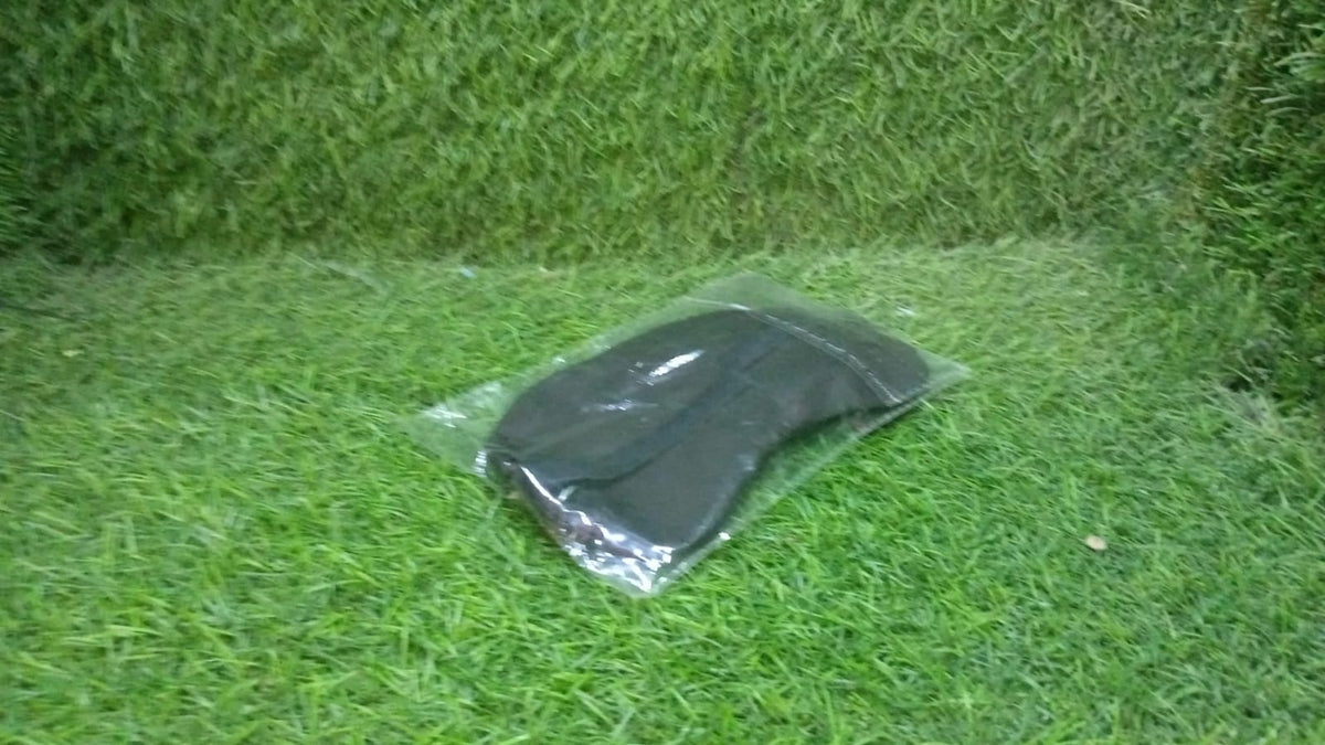 Packaging of the Ice Pack Eye Mask, emphasizing its quality and benefits.